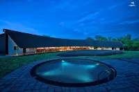 Red Earth Tadoba 챈드라퍼 호텔