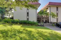 Kailua-Kona Condo Steps to Beach and Downtown! Hôtels à : Captain Cook