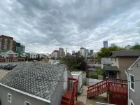 Calming 1Bedroom Units with Balcony and City View - Daireler