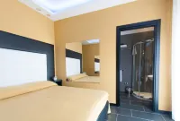 Fly Boutique Hotel