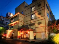 Hotel Tsubakino Hotels near 湯田中渋温泉郷ゲート