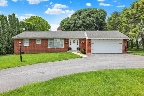 Private & Charming  Cottage In Rural Lancaster County - 5 mile from attractions