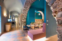 BASTIÒ Private Suites - Breakfast