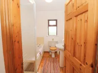 Knockbrack Hotels in 