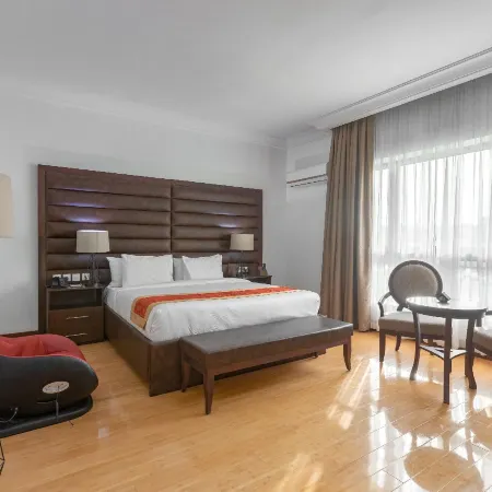 Johnwood Hotel by Bolton