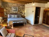 Hotel Amor y Paz
