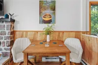 Summit Shores Tranquil Escape Designed for Groups w/ Fire Pit + Game Room