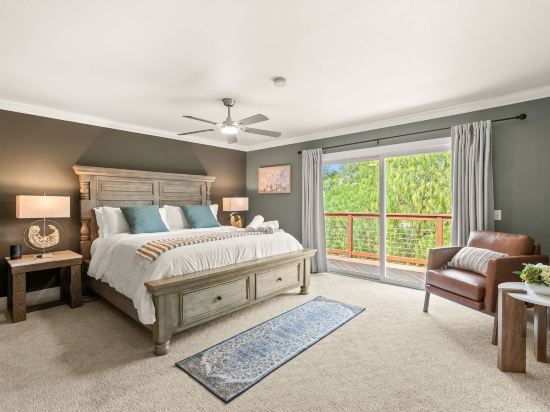 Mountain View Family Retreat w Game Room Scenic Decks
