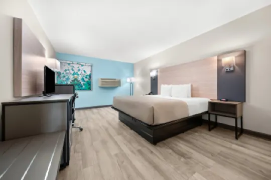 Quality Inn Auburn Campus Area I-85