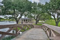 Lakefront Wallis Ranch w/ Private Beach & Patio!