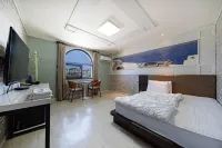 Gangneung Gyeongpodae Victoria