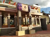 Treeli Boutique Hotel