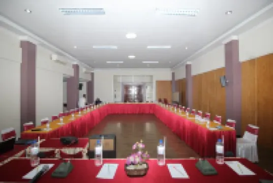 Caredek Hotel Hotel di Solok