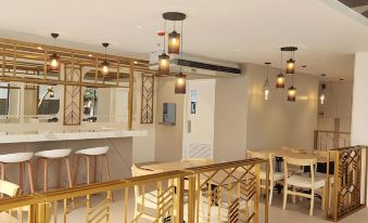 Travelite Express Hotel la Union - Hizvo