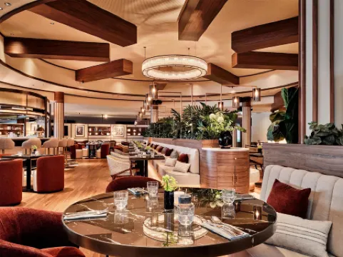 Radisson Blu Hotel, Hamburg Airport Отели рядом со станцией Hoheneichen Railway Station