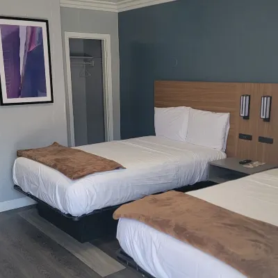 Value Inn Hollywood Hotels near Thai Town Noodle