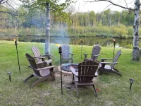 Creek Cabin - Clean and Charming 3-bedroom house in Prudenville with WiFi and AC Hotels in Roscommon County