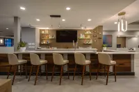 Holiday Inn & Suites WINNIPEG-DOWNTOWN by IHG - bar