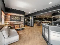 Best Western Plus Hilltop Inn 레딩 호텔