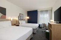 Spark by Hilton Hammond Hotels in Springfield