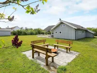 8 Person Holiday Home in Lemvig-by Traum
