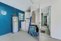 The Sun Sail Retreat - Spacious Home w/ Private Pool, 1 Mile to Beach, Walk DT!