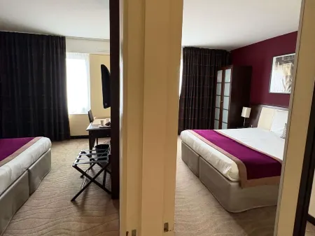 Hôtel Mercure Angers Centre Gare Отели рядом с достопримечательностью «Ancien couvent de la Baumette»