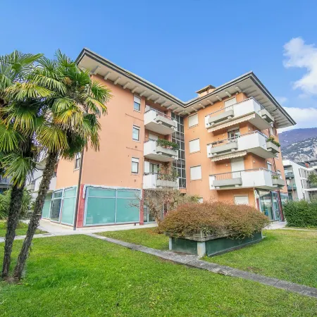 Domus Raffaella - Happy Rentals