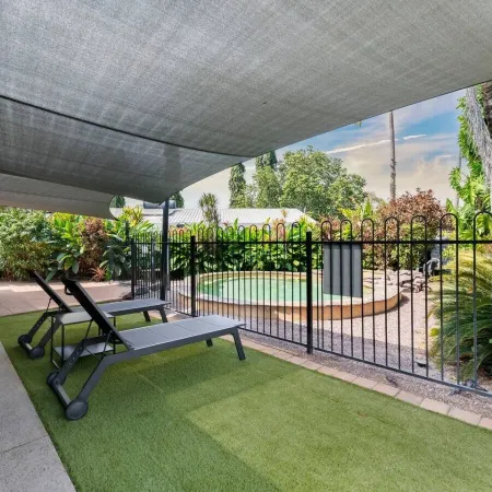 Nature s Nest Pool Spa Outdoor Kitchen Dining
