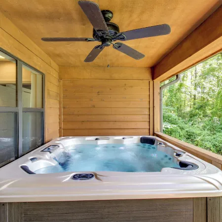 Dock & Hot Tub: Tennessee River Cabin Getaway