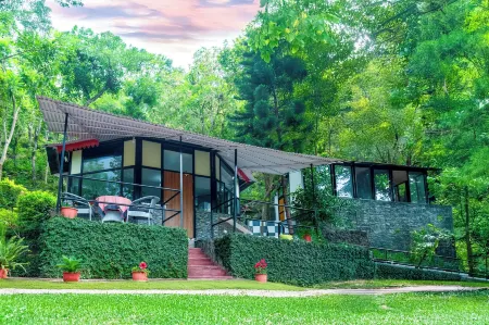 amã Stays & Trails Writer's Hill Nahan, Sirmaur Himachal