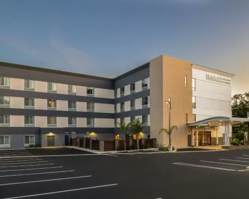 Fairfield Inn & Suites Santa Cruz Hotels in Santa Cruz