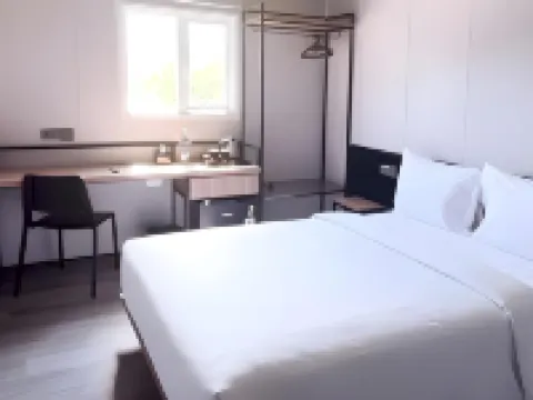 Conjioo Hotel Sumbawa Hotels in Maluk