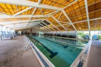 Stylish 2nd floor Ocean Edge condo