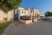 South Lisbon Guest Ap Bay Seixal