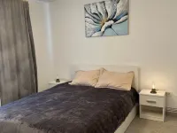 Royal Bright Loft  호텔