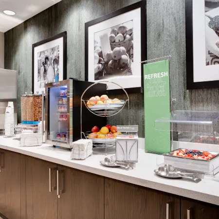 Hampton Inn & Suites Fort Worth Downtown