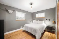 Jacuzzi Ranch in West Denver. Quiet Neighborhood. Red Rocks, Golden, Denver.