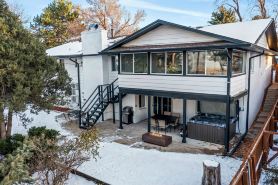 Book 3 Nts 4th Free  Hot Tub, 20Mins to Denver/Red Rocks,  1.5Hrs to Skiing/Mtns