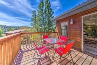 Cloudcroft Escape w/ Forest Views! - Homestays