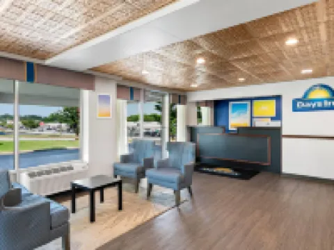 Days Inn by Wyndham Seneca / Clemson Area Hotels in Seneca