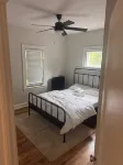 Cozy  3-bedroom house with WiFi in Cleveland Heights