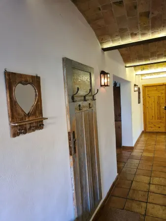 Romantic house with sauna near the lake Отели в г. Каллинхен