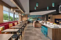 Tru by Hilton Hershey Chocolate Avenue