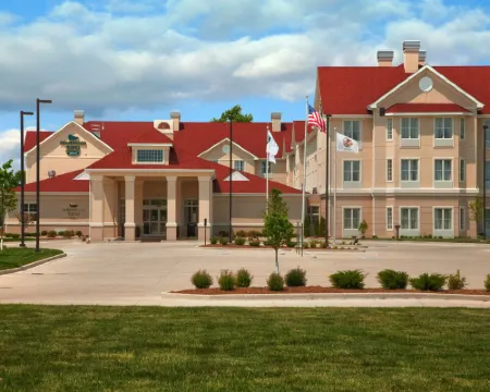 Homewood Suites by Hilton Decatur-Forsyth Hotels in Forsyth