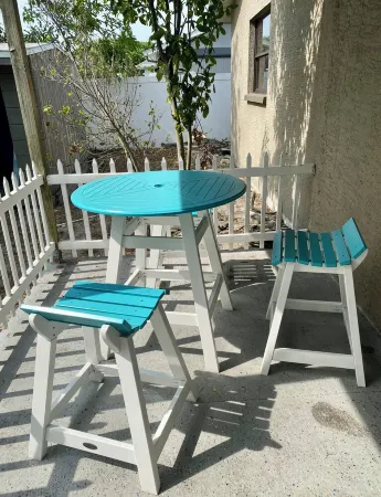 Cozy 2-bedroom 2-bath family-friendly house in charming Port Richey