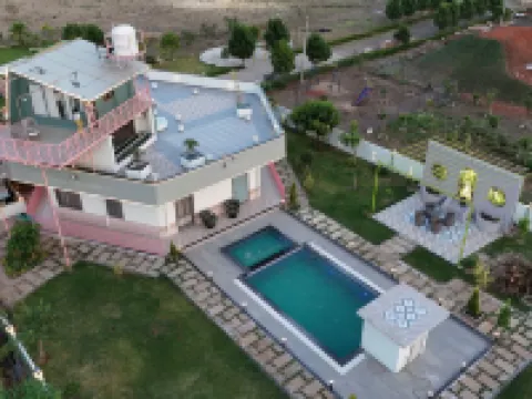 Sanjeevani Farms Bhopal - A Luxury 5 Bedroom Private Pool Villa Hotels in Sehore