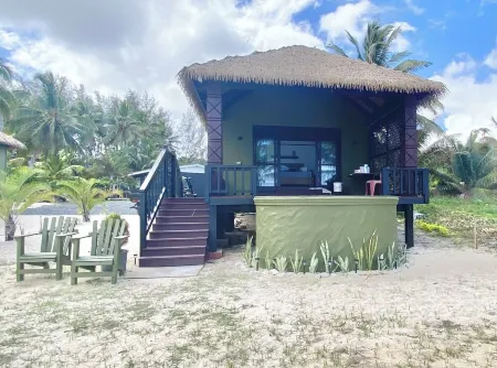 Manta-Ray Beach Unit 2