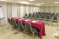 B&B Hotel Habitat Giussano Hotels in Seregno