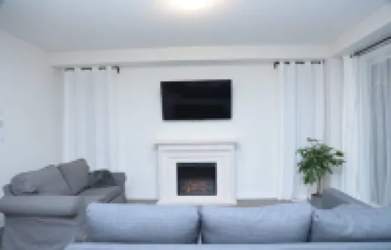 Newly Built Spacious Retreat: 3BDR & 2.5 Bath